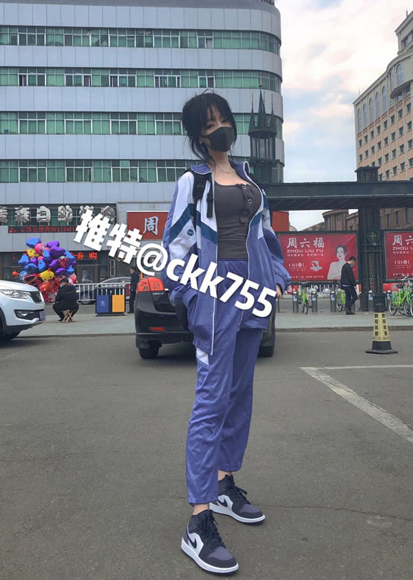 天使身材的校服好妹妹私拍尺度图集