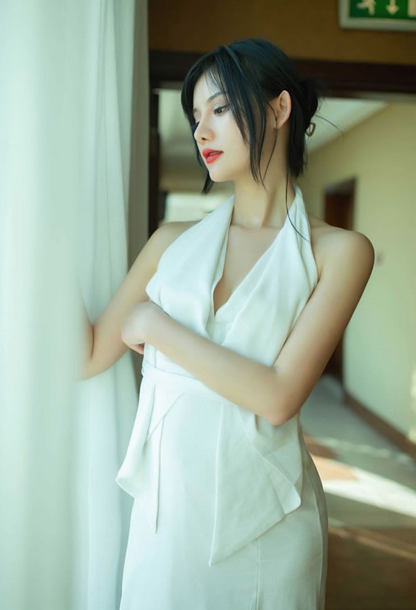 性感阿朱香臀美腿荷尔蒙爆棚全程超欲喘息